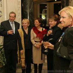 2004-12-15 Verleihung der staatlichen Auszeichnung in der Botschaft der Republik Polen